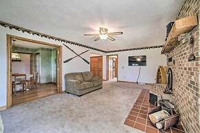 Family-friendly Retreat on Long Noble Lake!