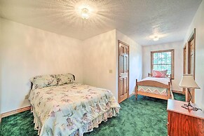 Family-friendly Retreat on Long Noble Lake!