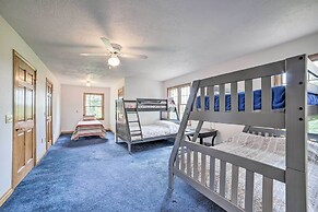 Family-friendly Retreat on Long Noble Lake!