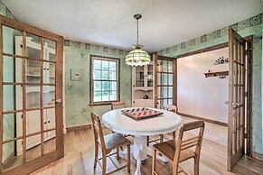 Family-friendly Retreat on Long Noble Lake!