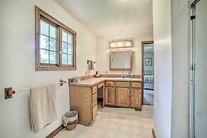 Family-friendly Retreat on Long Noble Lake!