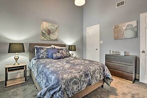 Near Mt Airy Casino: Mount Pocono Condo w/ Balcony