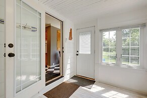 Franconia Escape on Half Acre w/ Fire Pit & Deck!