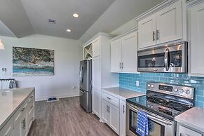 Walk to Ocean: Bright Crystal Beach House w/ Deck!