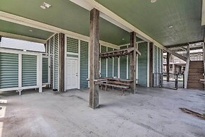 Walk to Ocean: Bright Crystal Beach House w/ Deck!