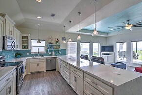 Walk to Ocean: Bright Crystal Beach House w/ Deck!