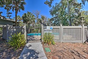 Walk to Coligny Beach Park: Coastal Oasis w/ Pool