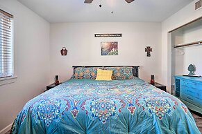 Colorful Cottonwood Home: Walk to Verde River!