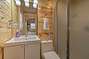 Cozy Bidwell Cabin w/ Deck: Trail & Creek Access!