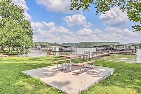 Steps to Lake: Cheerful Camdenton Cottage!