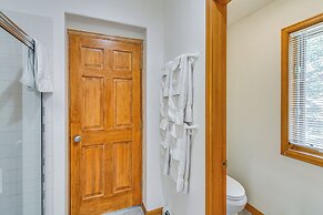 Chicago Creek B & B: 1 Mi to Mt Blue Sky!