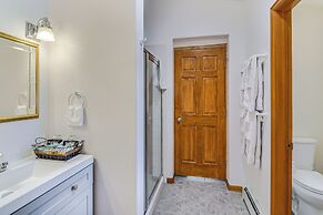 Chicago Creek B & B: 1 Mi to Mt Blue Sky!