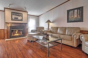 Captivating Cadiz Hideaway w/ Deck on Lake Barkley