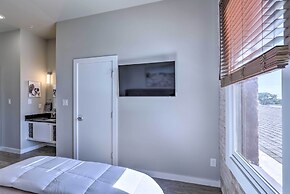 Sleek, Newly Updated Downtown San Marcos Apt!