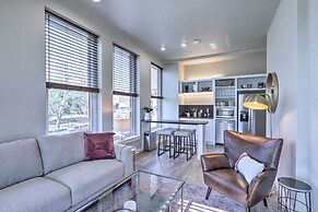 Sleek, Newly Updated Downtown San Marcos Apt!