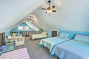 Breezy Silver Lake Getaway: Fishing Dock, Grill!