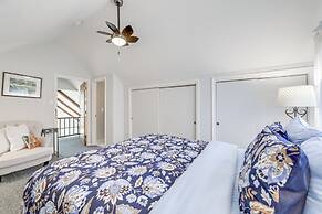 Breathtaking Brevard Home w/ Screened Porch!