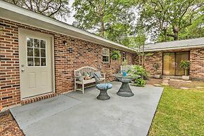 Cozy Studio With Yard, 6 Miles to Dwtn Beaufort!