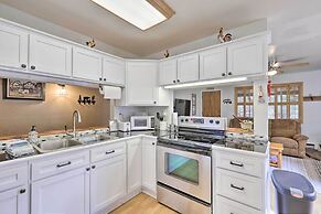 Bright Pine Cabin: Direct Trail Access & Deck!