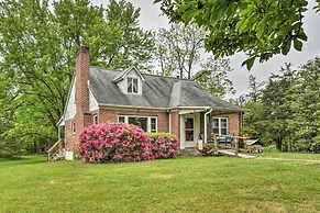 Cozy Family Home w/ Kayaks, Dock & Fire Pit!