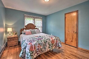 Cozy Family Home w/ Kayaks, Dock & Fire Pit!