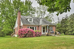Cozy Family Home w/ Kayaks, Dock & Fire Pit!