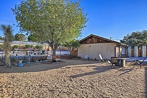 Charming Home, 8 Mi to Joshua Tree Natl Park
