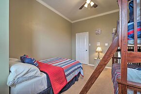 Waterfront Lake Conroe Getaway w/ Multiple Decks!