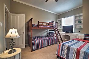 Waterfront Lake Conroe Getaway w/ Multiple Decks!