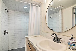 Modern Ranch House w/ Fire Pit & Valley Views