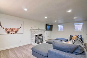 Modern Ranch House w/ Fire Pit & Valley Views