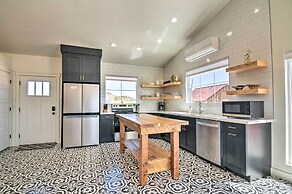 Modern Ranch House w/ Fire Pit & Valley Views