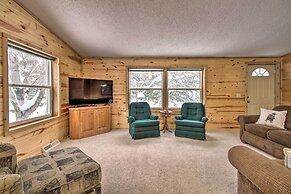 Cozy Crosby Cabin Near Serpent Lake + Main St