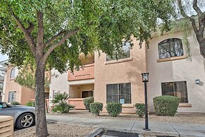 Bright Phoenix Condo - 3 Mi to State Farm Stadium!