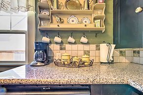 Charming Home in Downtown Nampa w/ Patio + Yard!