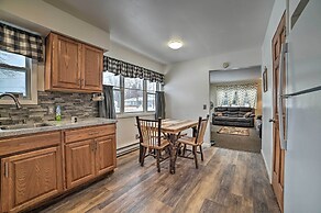 Cozy Houghton Lake Heights Cottage w/ Private Yard