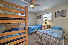 Cozy Houghton Lake Heights Cottage w/ Private Yard