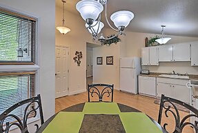 Flagstaff Townhome w/ Deck: Easy Access Downtown!