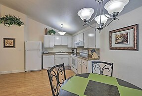 Flagstaff Townhome w/ Deck: Easy Access Downtown!