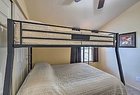 Flagstaff Townhome w/ Deck: Easy Access Downtown!