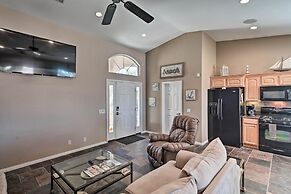 Sun-soaked Colorado River Haven - Walk to Beaches!