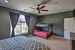 Sun-soaked Colorado River Haven - Walk to Beaches!