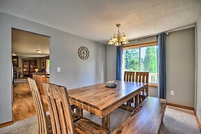 Peaceful, Pet-friendly Washougal Paradise!