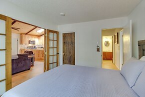 Near Golf & Hiking: Updated Country Club Cabin!