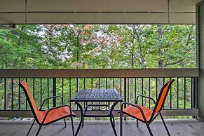 Pigeon Forge Condo w/ Balcony: 5 Mi to Attractions
