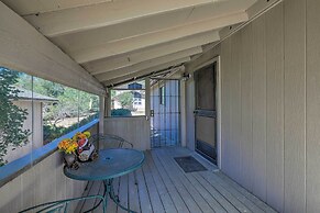 Flagstaff Townhome - Walk to Country Club & Pools!