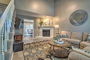 Modern Townhome w/ Fireplace: Near Stoll Park