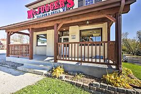 'mcjuggers Loft:' Walk to Lake, Park, Restaurants