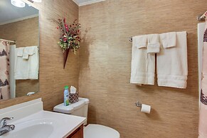 Bear-sighting Condo: Walk to Downtown Gatlinburg!