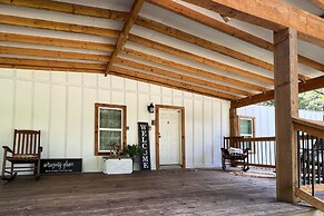 Broken Bow Home: 2 Mi to Beavers Bend State Park